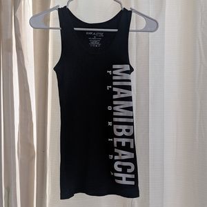 ✨2 for $15✨✨Miami Beach Tank